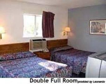 Metro Extended Stay Decatur Room photo